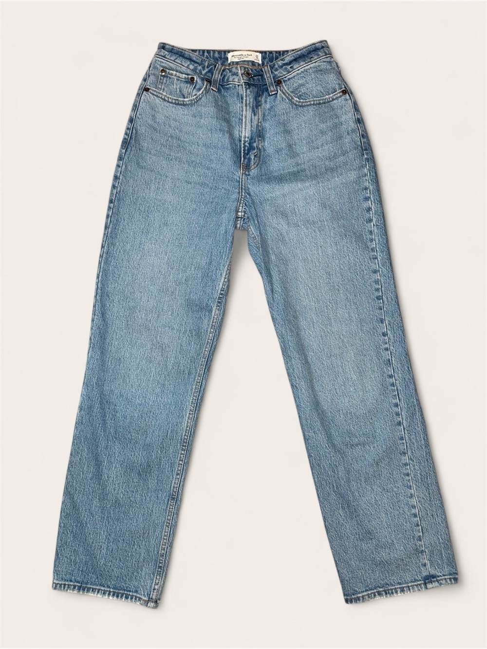 Abercrombie Women's Medium Wash The Vintage Straight High Rise Jeans Size 0/25R
